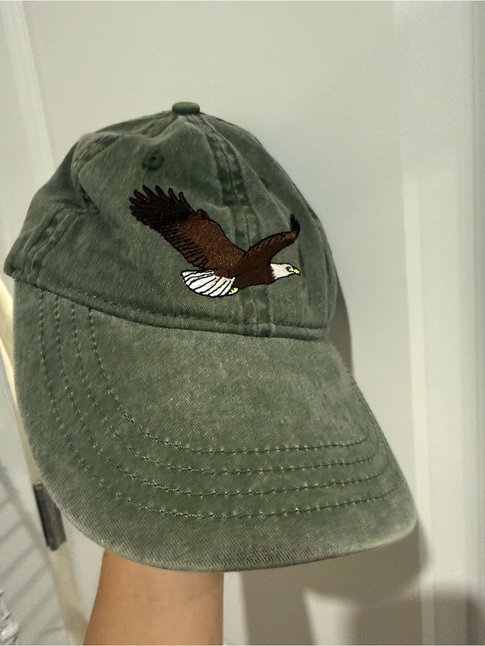 Green Eagle Embroidered Cotton Baseball Cap